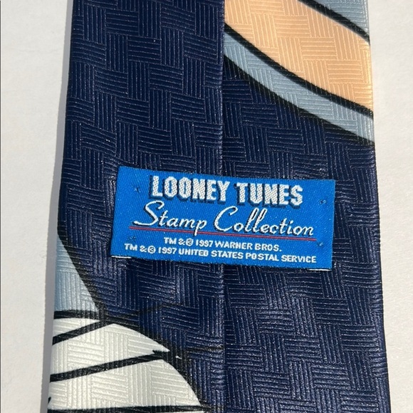 Warner Bros. Bugs Bunny Tie - Blue and Gray - Picture 2 of 6
